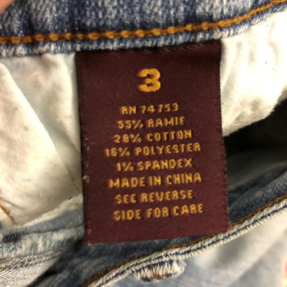 Zaba Di Light Wash Capris Jeans Size 4 - Picture 6 of 6